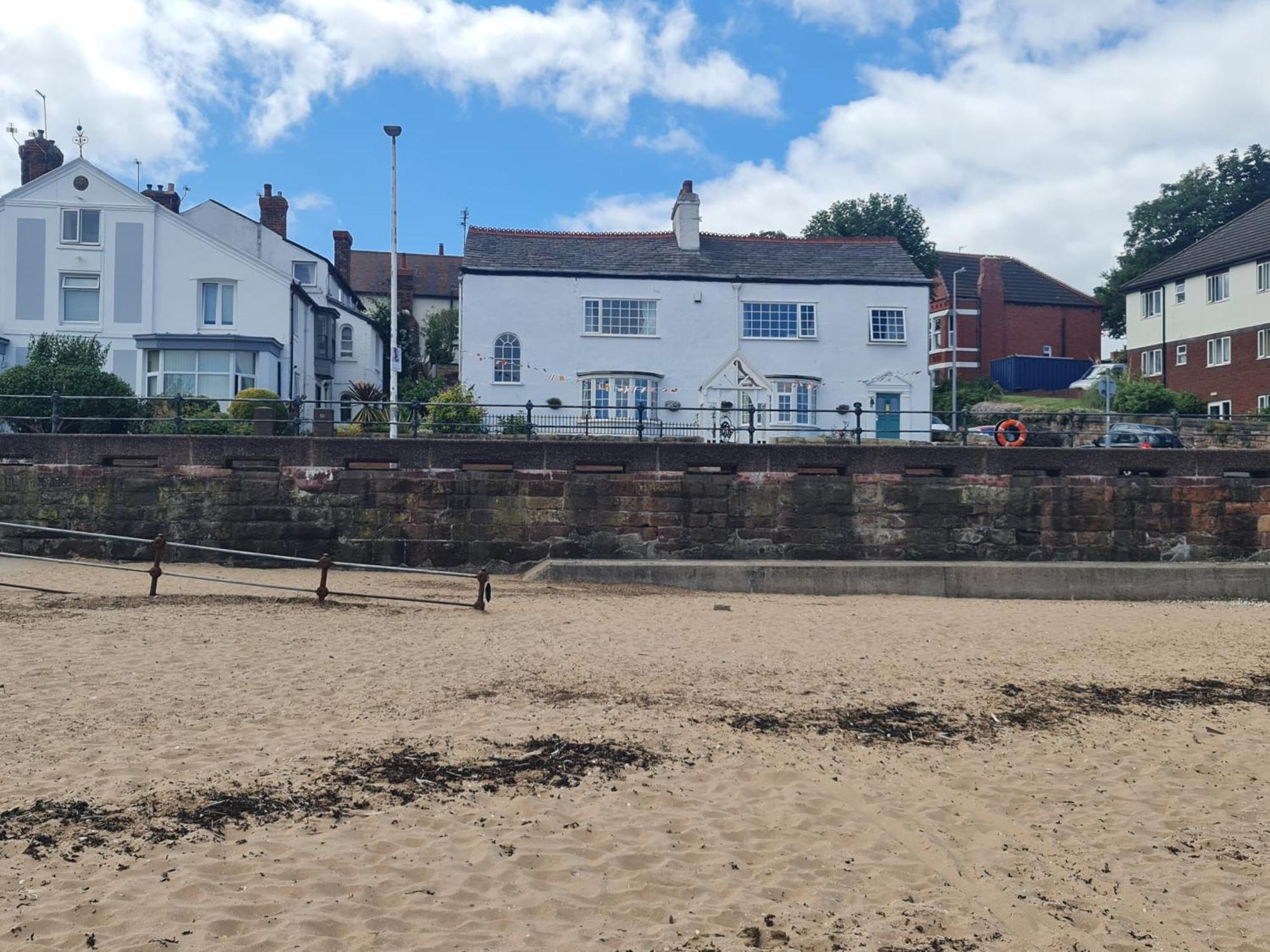 Sea-Quinn Views Wallasey Exterior foto
